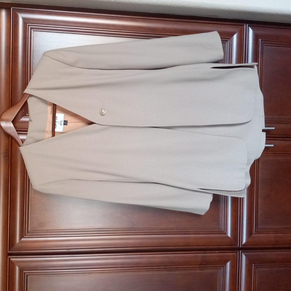 2-piece..this suits you collection